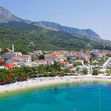 Central Beach Apartments Tučepi Exteriör bild