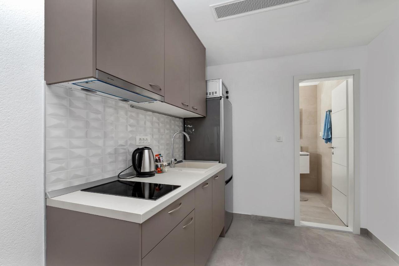 Central Beach Apartments Tučepi Exteriör bild